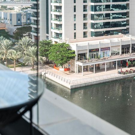 Upscale Studio Full Lake View In Goldcrest View Tower Dubai Exterior photo